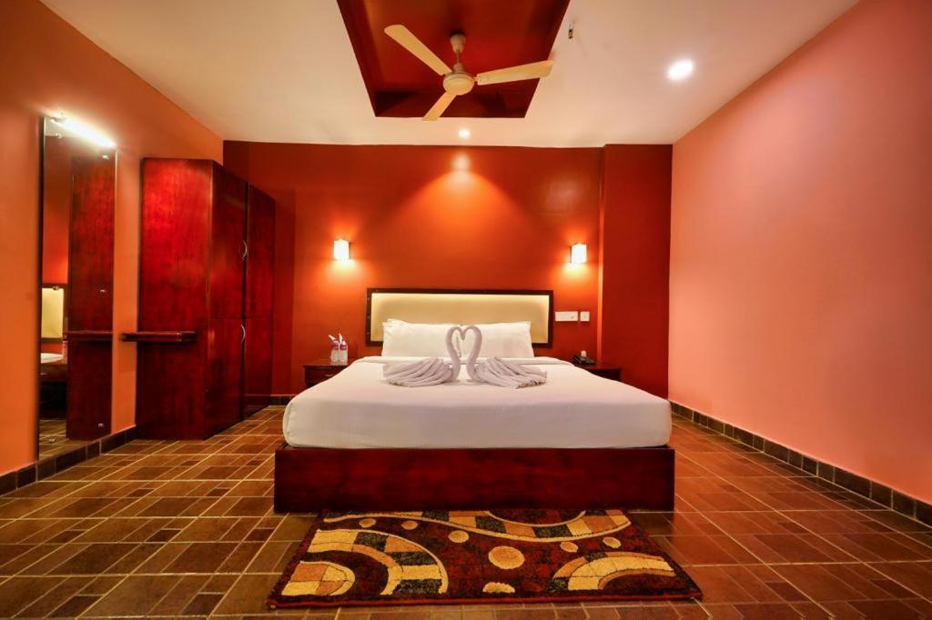 Misty Gate Hotel Vythiri Exterior photo